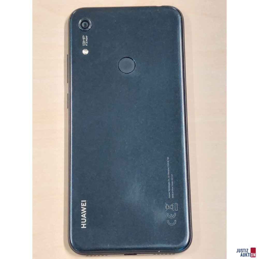 Handy der Marke Huawei Y6S (2019) Model: JAT-L41