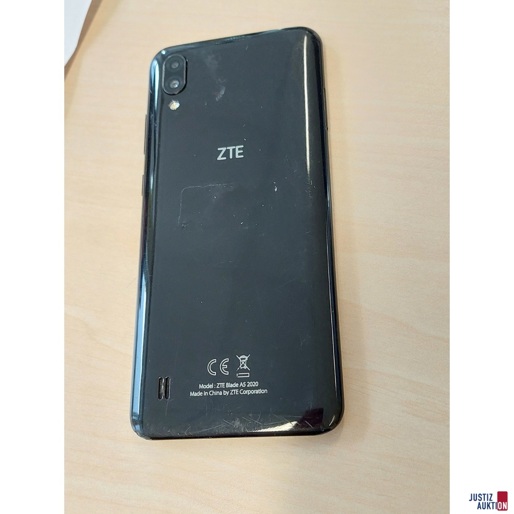 Handy der Marke ZTE - Model: ZTE Blade A5 2020