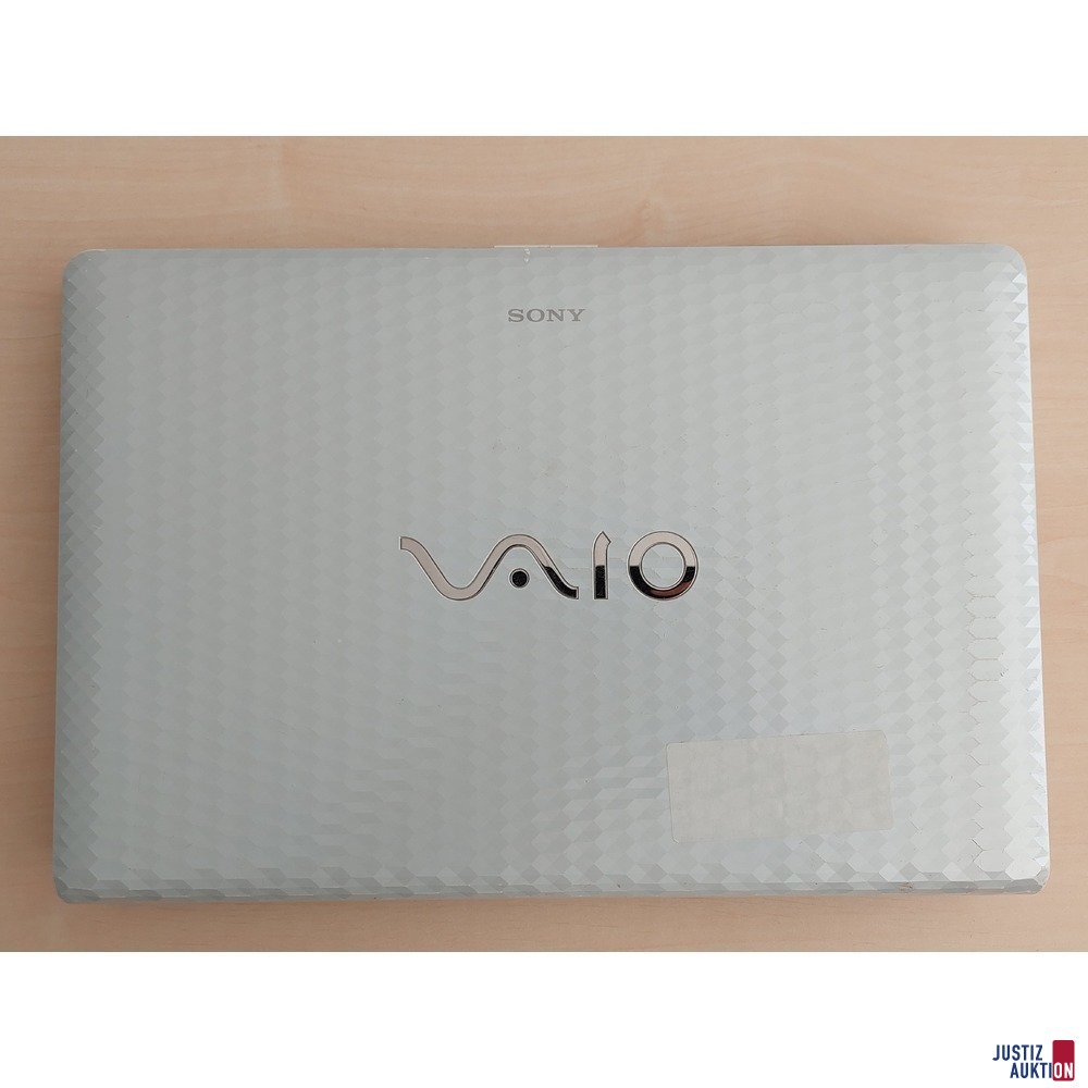 Laptop der Marke SonyVaio Model PCG-71811M (#178372) | Justiz-Auktion