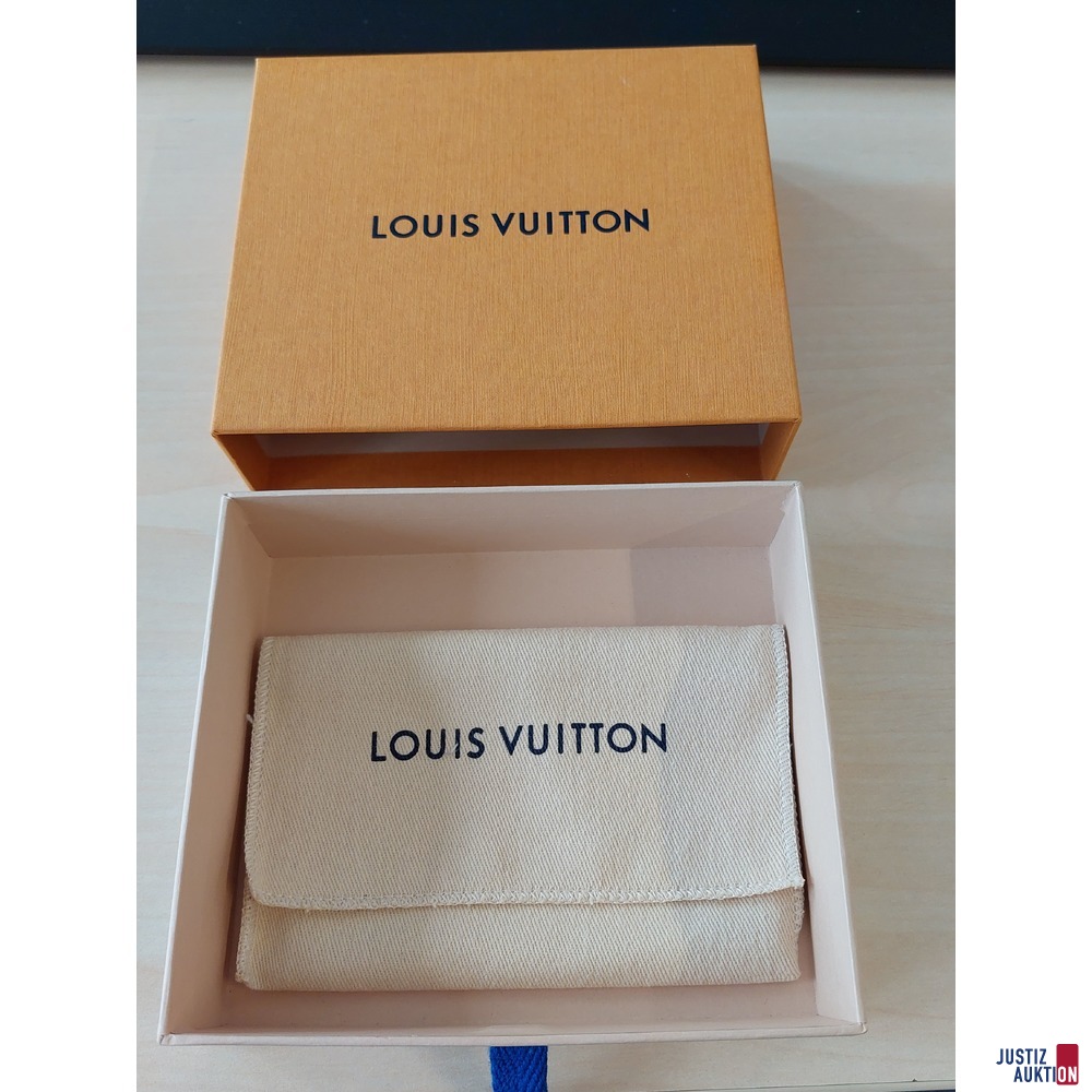 Karton/Schiebeschachtel mit Stoffbeutel der Marke Louis Vuitton