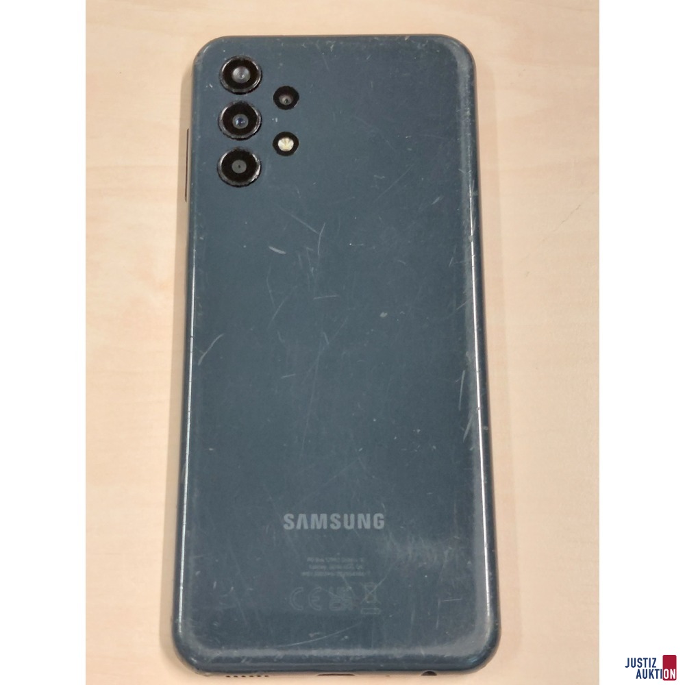 Handy der Marke Samsung Galaxy A13 5G Model: SM-A137F