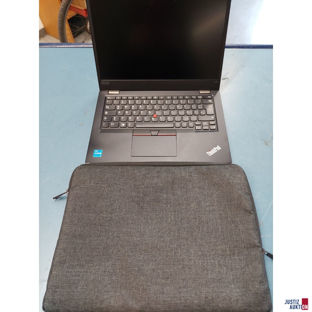 Laptop der Marke Lenovo ThinkPad L13 Gen2