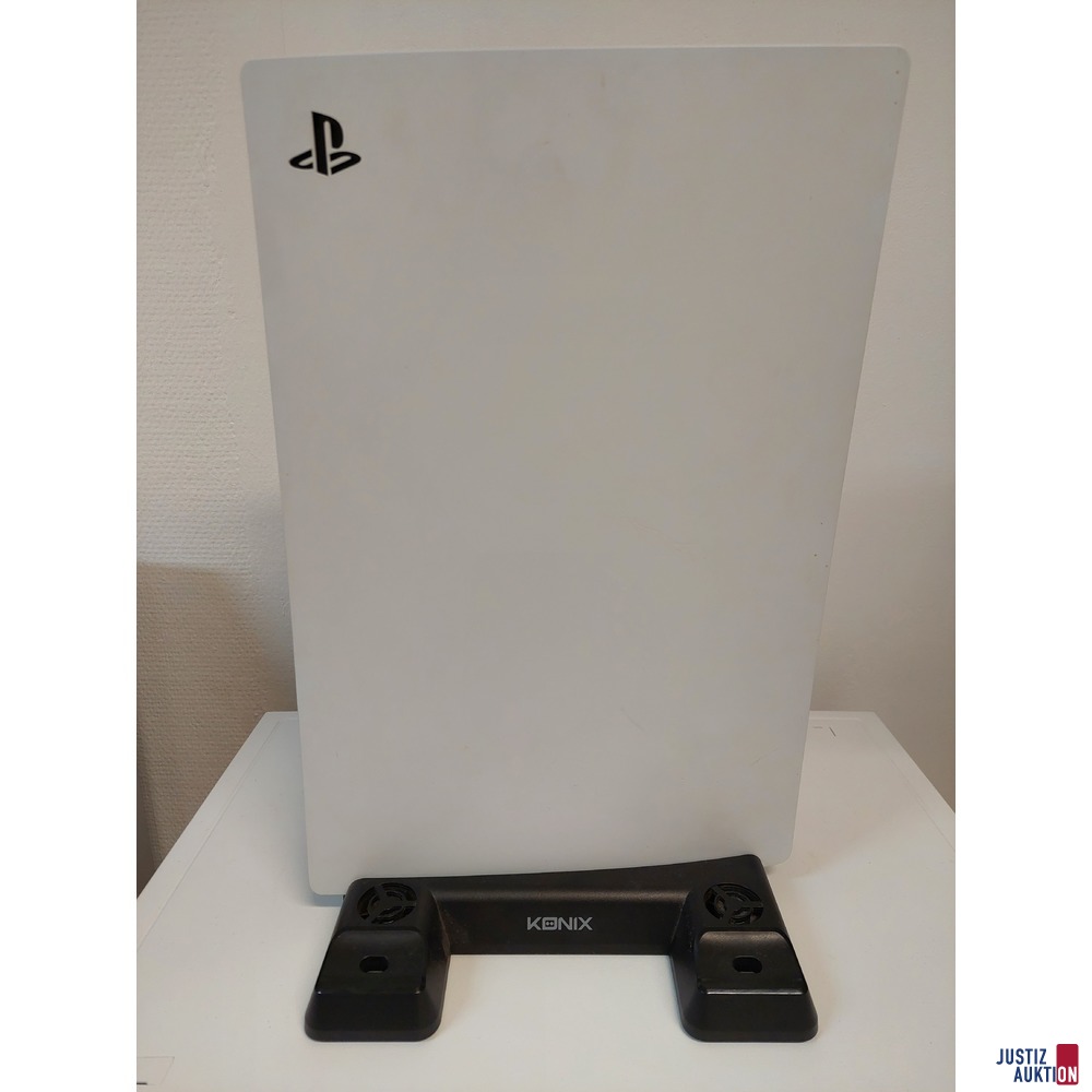 Playstation 5 der Marke Sony Model: DFI-101GB