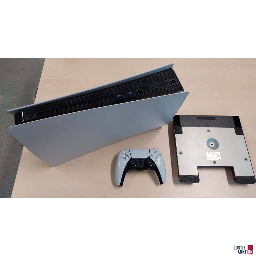 Playstation 5 der Marke Sony Model: DFI-101GB