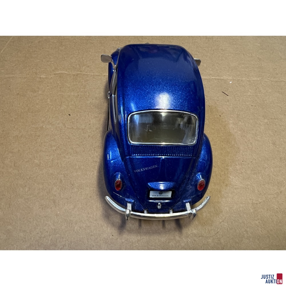 Kinsmart Volkswagen Classical Beetle 1:24