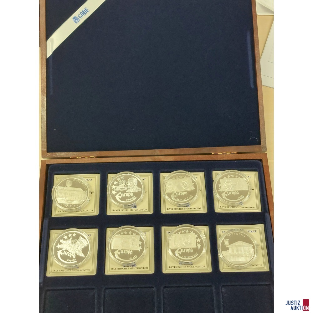 8 Silbermünzen mit Zertifikate der Fa. GÖDE