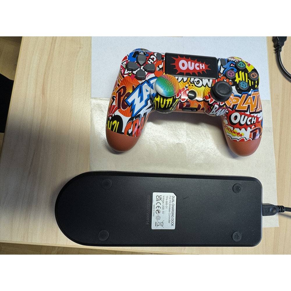 Controller für Playstation 4 mit Ladestation