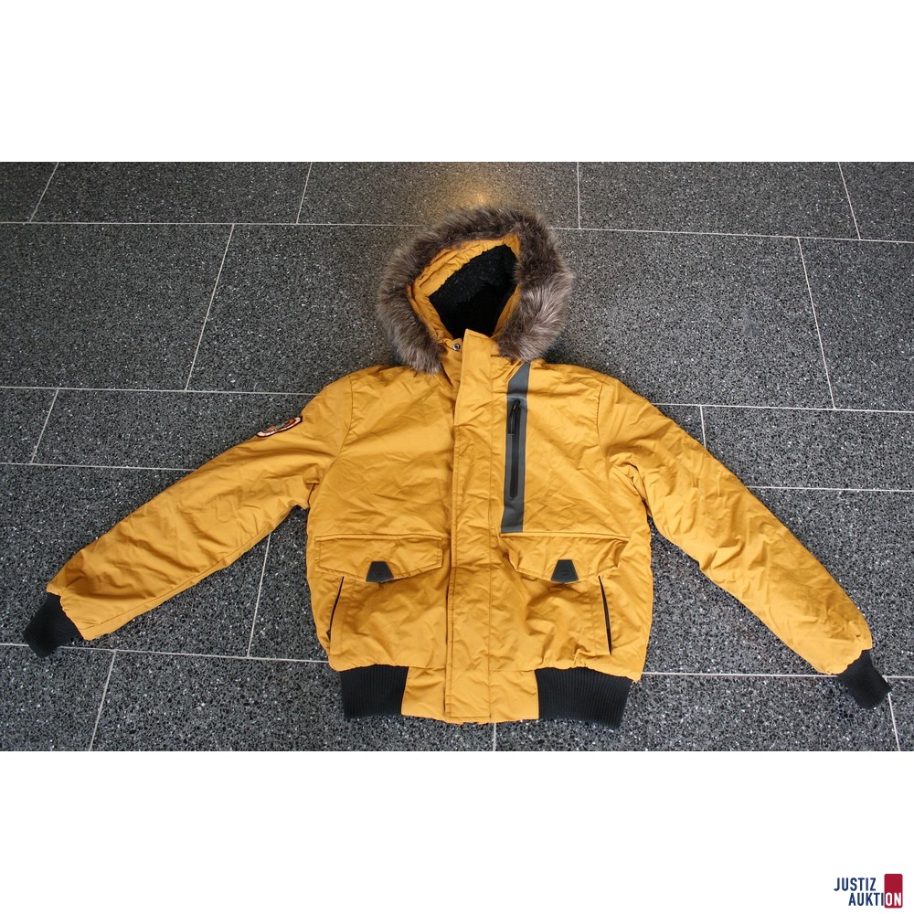 Winterjacke Super Dry Everest Größe M