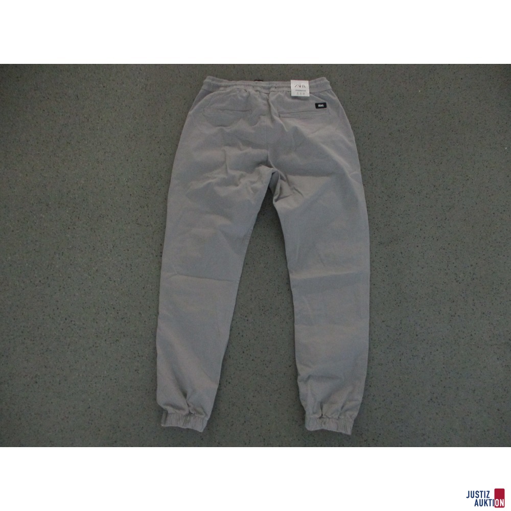 Hose Zara Jogger Fit Größe S (Rückansicht)