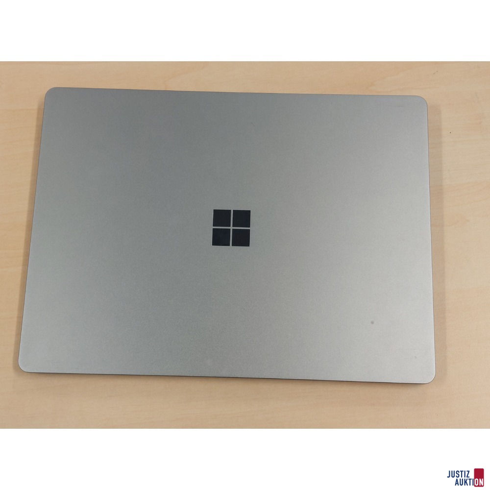 Laptop der Marke Microsoft - Model 2013 - Nr. 08337XG23433GP