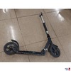 Scooter der Marke Micro - Lenker fehlt