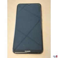 Handy der Marke Huawei Y7 Prime 2019